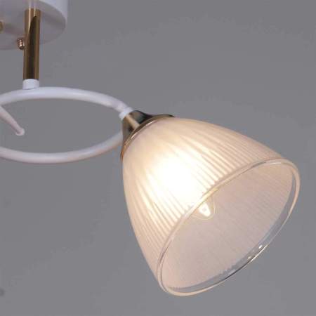 Потолочная люстра Reluce 04360-0.3-02 WH+FG