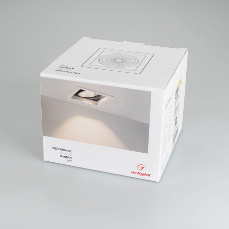 Встраиваемый светодиодный светильник Arlight CL-Kardan-S152x152-25W Warm3000 037030