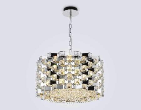 Подвесная люстра с хрусталем Ambrella light High Light LH41001
