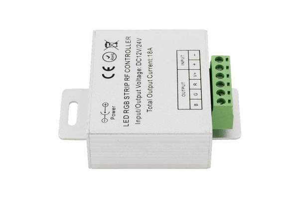 Контроллер RGB для светодиодной ленты SWG RF-RGB-S-18A-WH1 000279