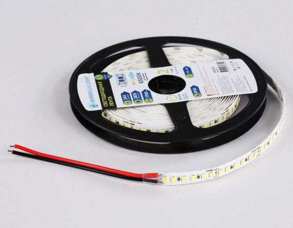 Светодиодная лента Ambrella Light 14,4W/m 180LED/m 2835SMD холодный белый 5M GS3203
