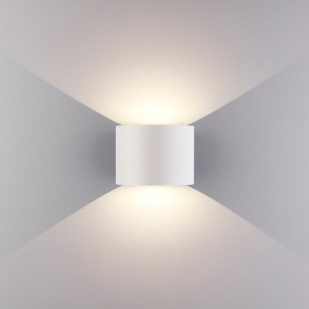 Уличный настенный светодиодный светильник Elektrostandard 1518 Techno LED Blade белый a038830